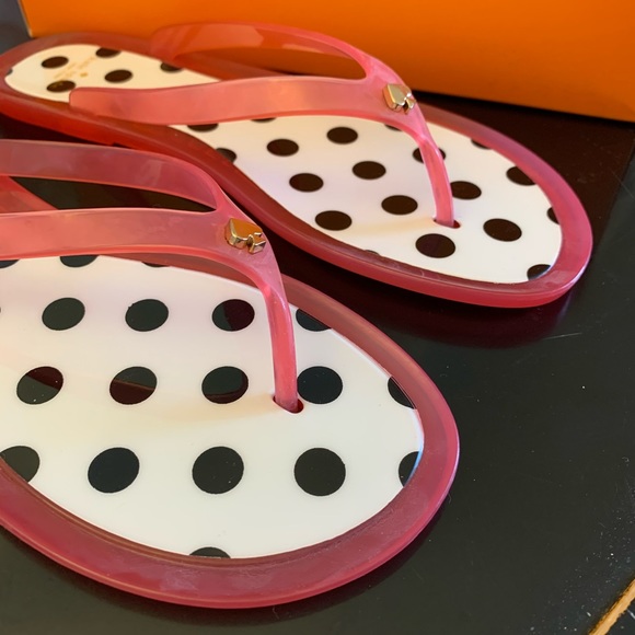 Polka Dot Jelly Flip Flops - Picture 1 of 5